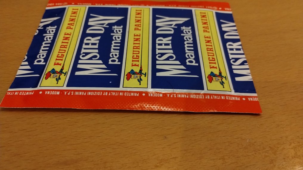 Panini 1984 Grand Prix - 1 Sealed Ayrton Senna Pack - Good (GD) #3.2