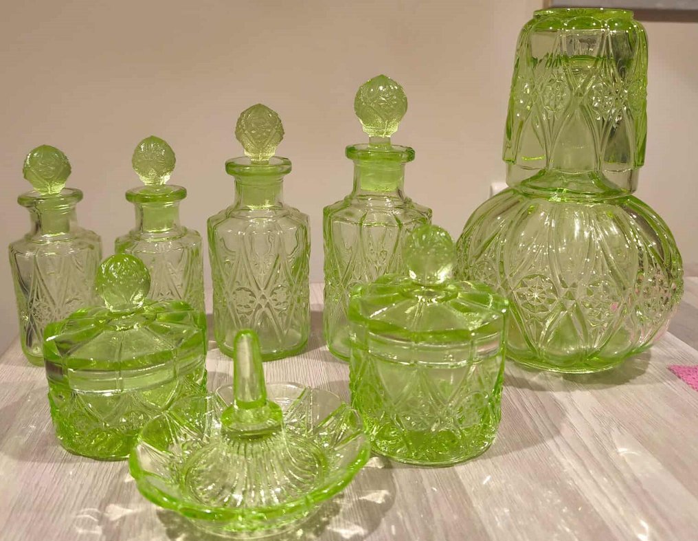 Αρ Ντεκό Σετ τουαλέτας - Val Saint Lambert - Γυαλί - 9 τεμάχια Ouraline #1.0