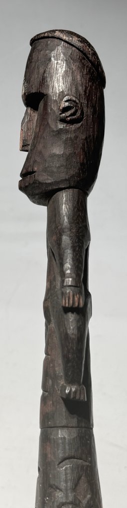 1950年代早期的碗,兩面都有祖先神靈的圖案。 - 中央阿斯马特 - 西巴布亚 (沒有保留價) #4.3