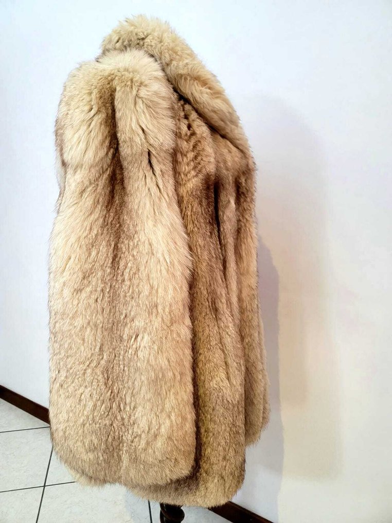 Artisan Furrier - Futro #2.1