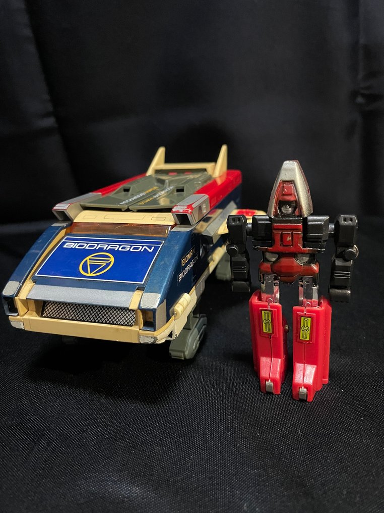 Bandai 1:100 - 模型船  (2) - Biodragon DX Bioman/Biodragon carrier - 航空母舰与变形战斗机 #2.1