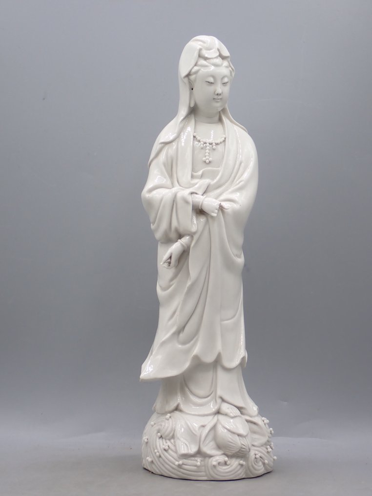 Figuur - Guan Yin - Porselein - China (Zonder minimumprijs) #1.0