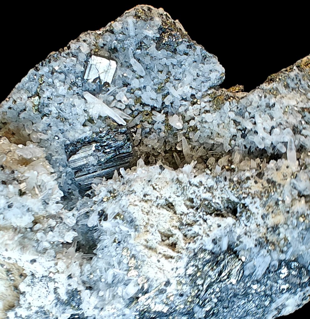 Bournonite com quartzo Cristais sob matriz - Altura: 10 cm - Largura: 7 cm- 281 g #4.3