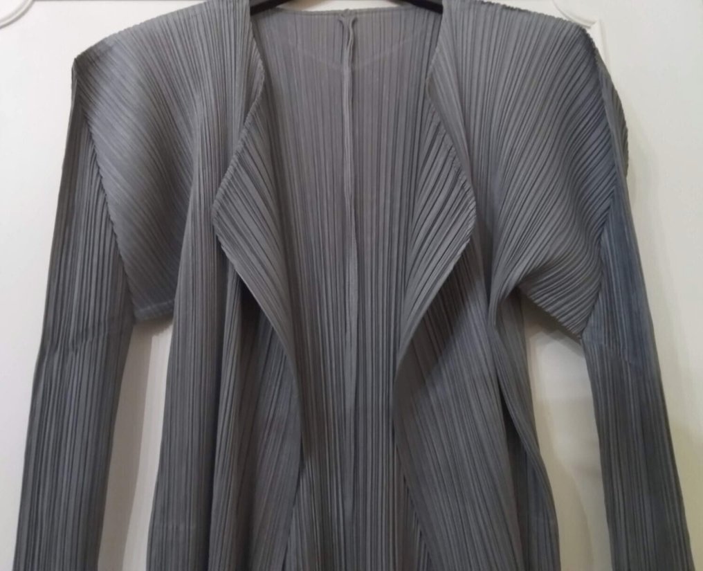 Pleats Please - 女式西服 #1.0