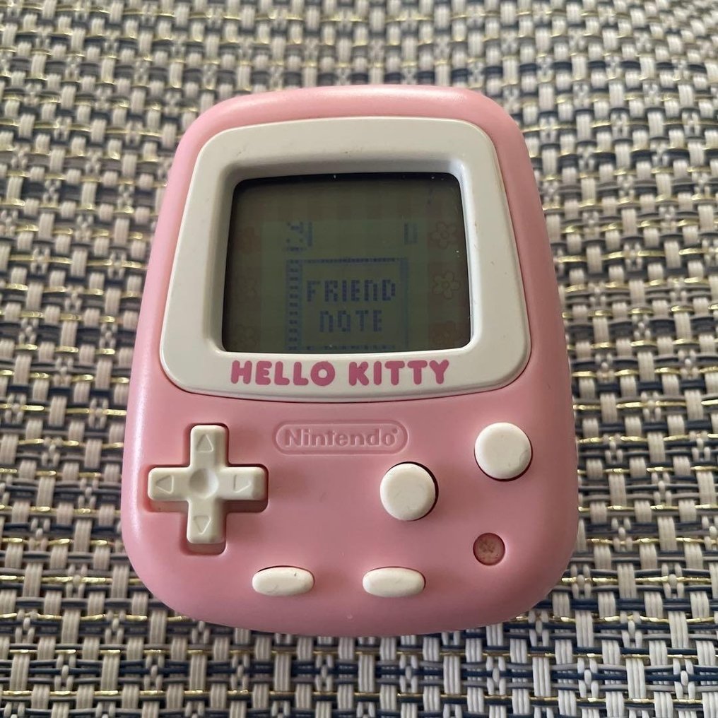 Sanrio, Nintendo - Pocket Hello Kitty virtual pet game and pedometer - Φορητή κονσόλα παιχνιδιών #3.2