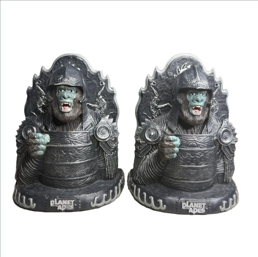 Neca  - 戰士玩偶 Planet of the Apes Ape Warrior Bookends - 2000-2010 - 中國 #1.0