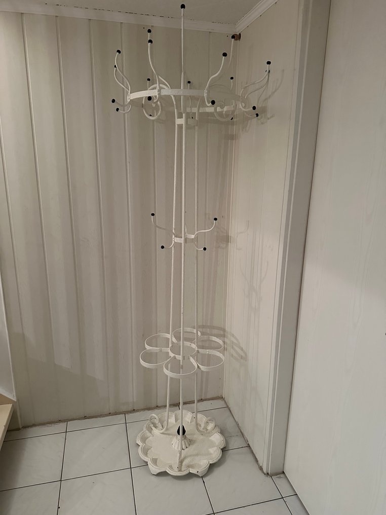 Appendiabiti - Ghisa - Jugendstil #1.0