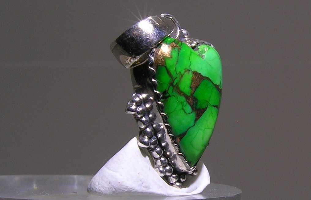 Türkiz Főggő - Magasság: 29 mm - Szélesség: 15 mm- 3.3 g - (1) #4.3