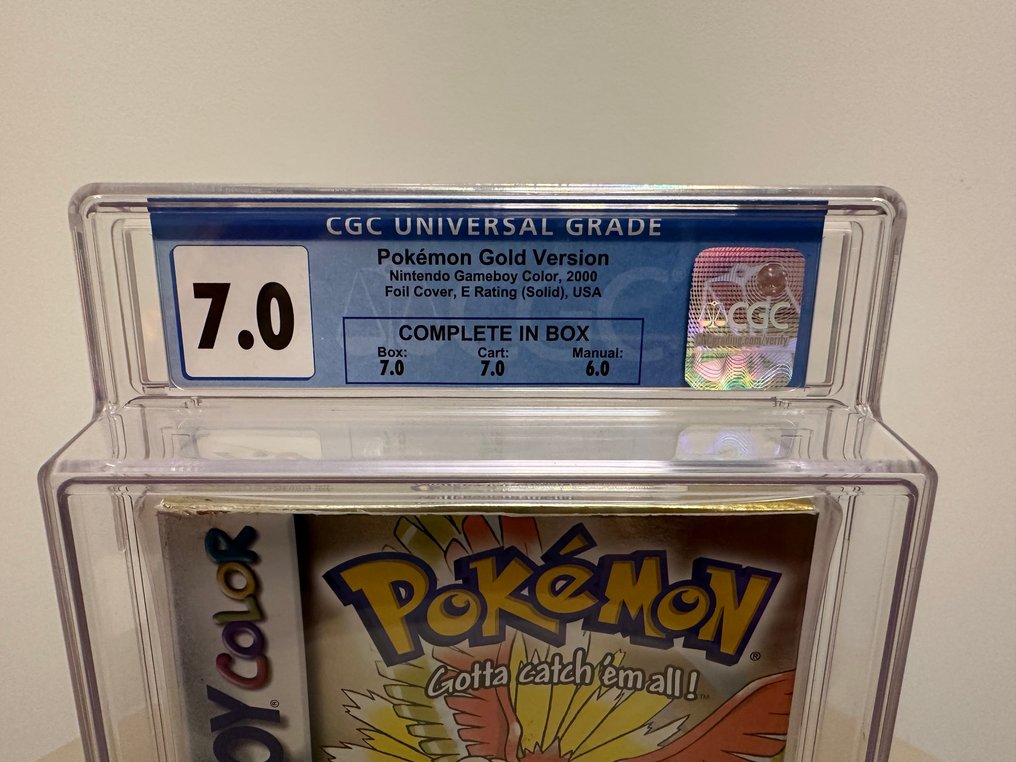 Nintendo - Gameboy Color - Pokémon Gold Version – Game Boy Color (USA, 2000) – CGC 7.0 CIB – Iconic Foil Cover Release - Videogame - In originele verpakking #3.2