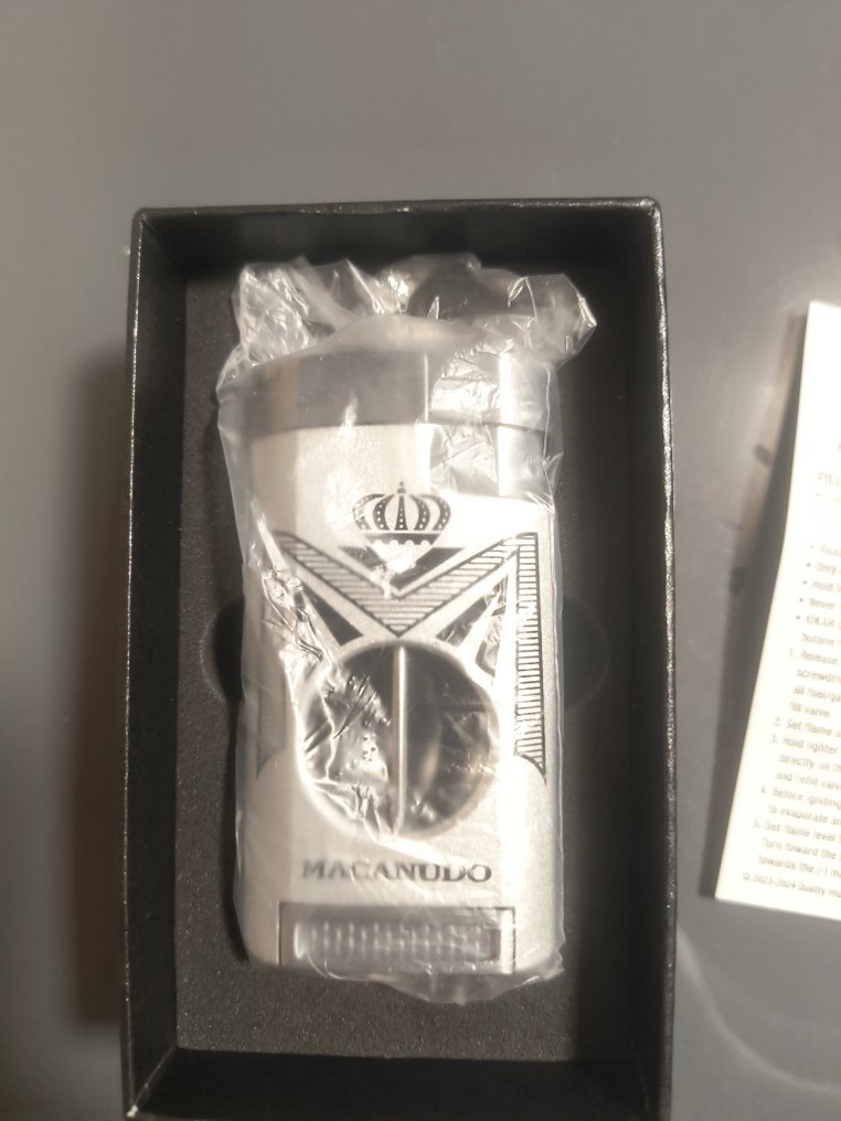 Macanudo - No reserve price - Pocket lighter - Aluminium #4.3
