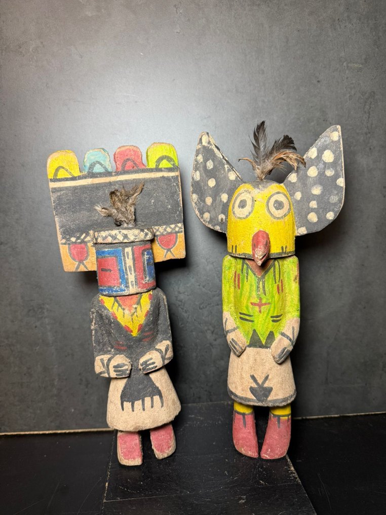 Poupées dans le style kachina hopi - Bois #1.0
