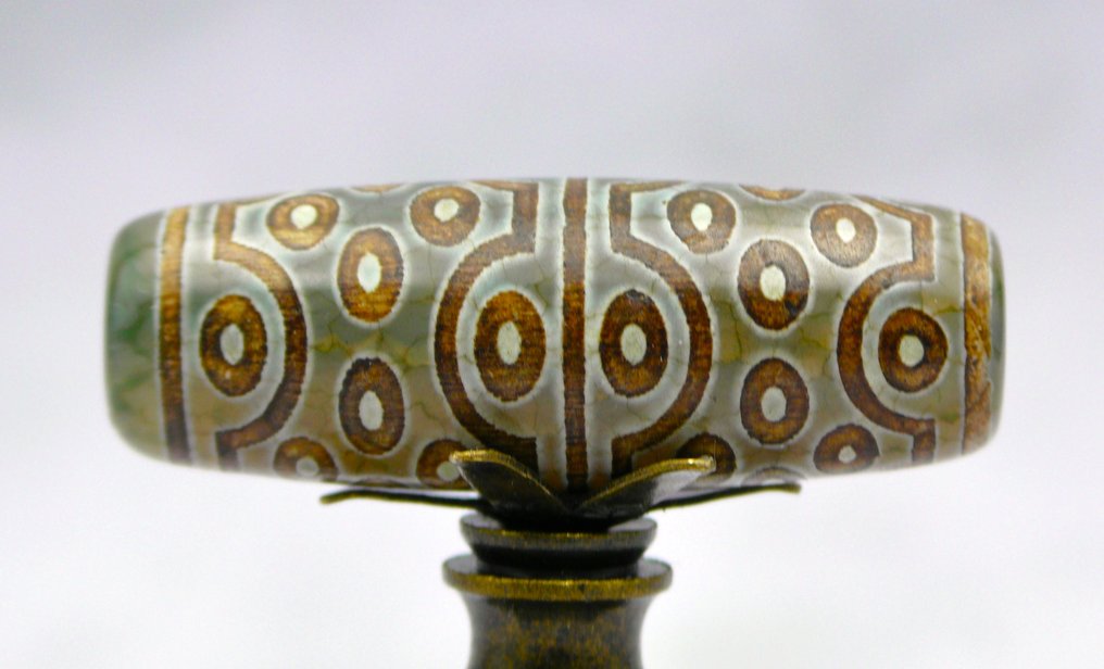 Zeldzame Tibetaanse Agaat 36 Ogen Dzi Amulet met Houder - Antiek Verzamelobject Exemplaar- 46 g #1.0