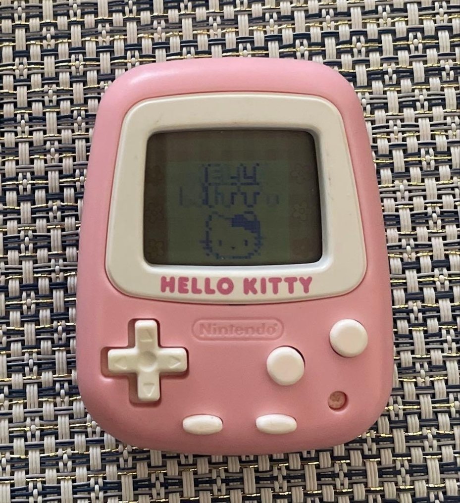 Sanrio, Nintendo - Pocket Hello Kitty virtual pet game and pedometer - Φορητή κονσόλα παιχνιδιών #2.1
