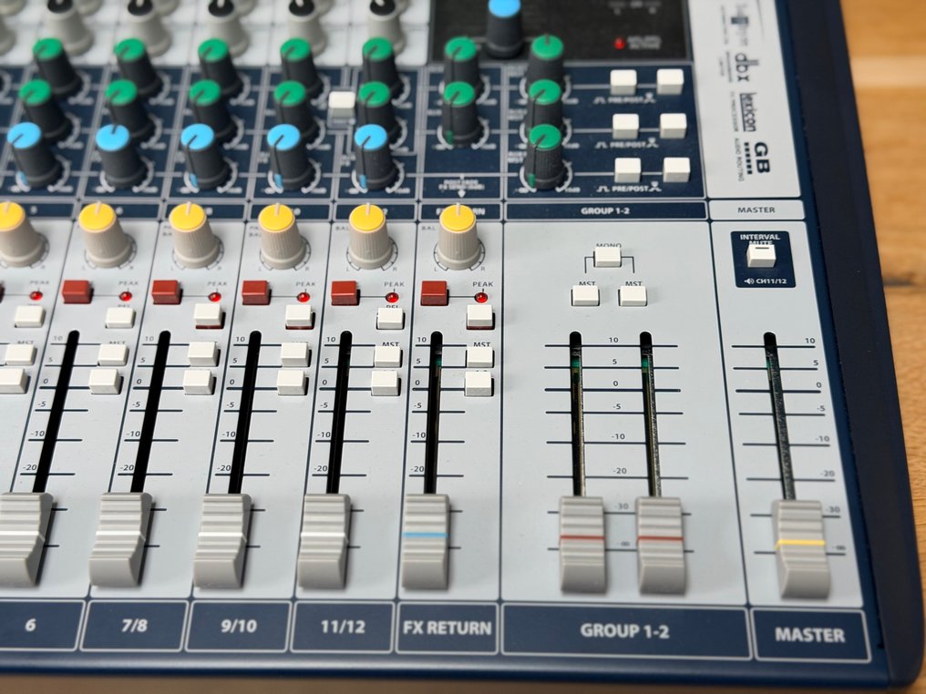 Soundcraft - Signature 12 Consolă de mixare #1.0