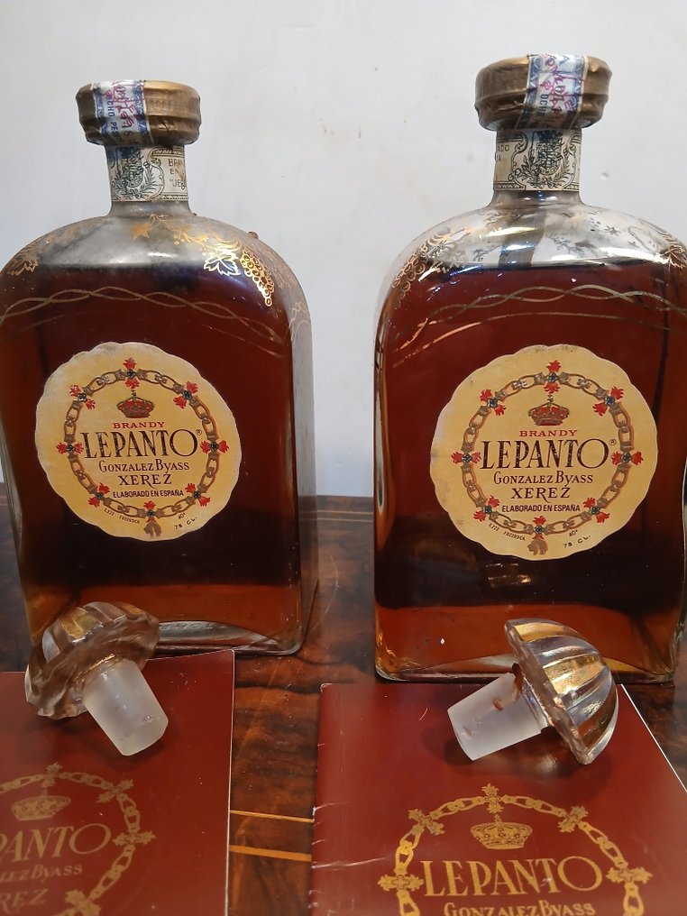 González Byass - Lepanto - b. anii `70, anii `80 - 70 cl - 2 sticle #1.0