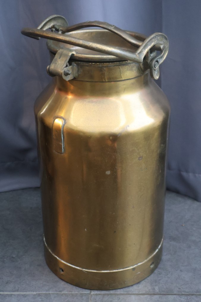 Tejeskancsó - Réz - Koperen Melkkan #3.2