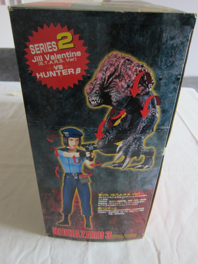 RE Resident Evil - Biohazard 3 - Jill Valentine (S.T.A.R.S. ver) vs Hunter series 2 - Moby Dick Toys Capcom #1.0