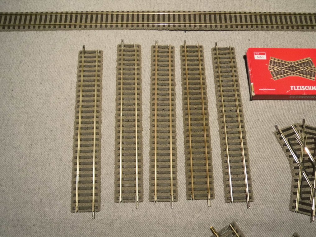 Fleischmann H0 - Machetă tren cu șine (17) #4.3