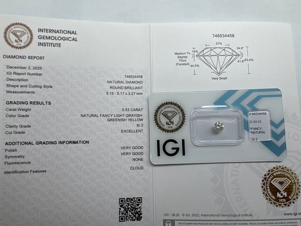 χωρίς τιμή ασφαλείας - 1 pcs Διαμάντι  (Φυσικού χρώματος)  - 0.53 ct - Στρογγυλό - Fancy light Πρασινωπό, Γκριζωπό, Κίτρινο - SI2 - International Gemological Institute (IGI) #1.0