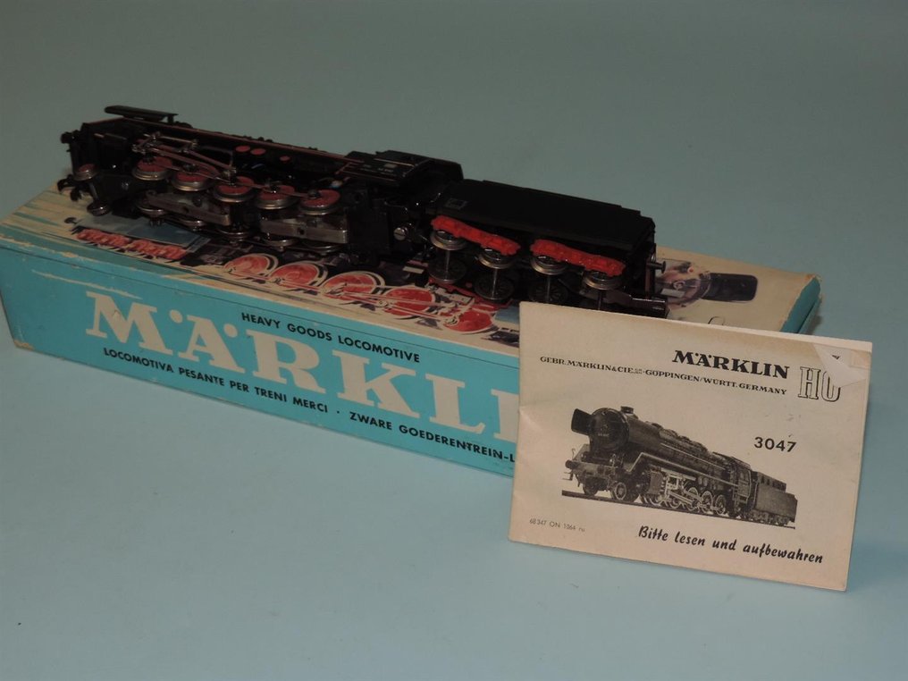 Märklin H0轨 - 3047 - 带煤水车的蒸汽机车 (1) - BR 44 - DB #4.3