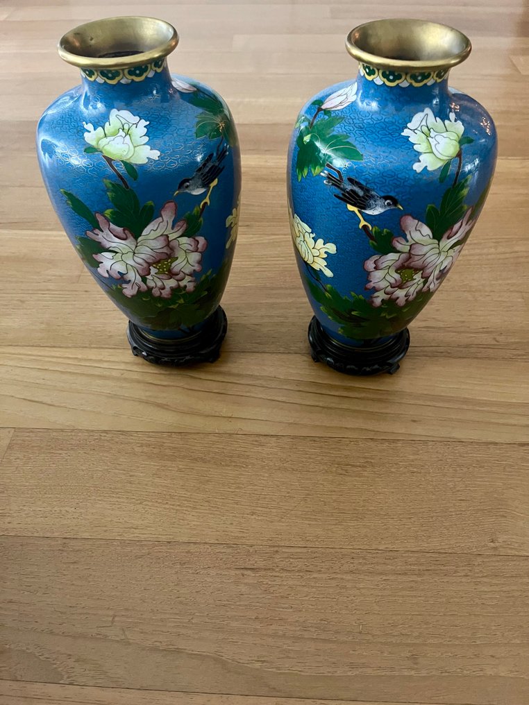 花瓶 - 陶瓷 - 中國 - 一对景泰蓝花瓶  (沒有保留價) #1.0