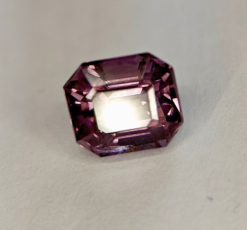 1 pcs  双色, 紫色, 粉色 尖晶石  - 2.45 ct - 安特卫普宝石检测实验室（ALGT） #3.2