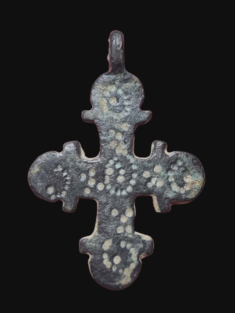 Medieval, Era dos Cruzados Bronze, Cruz deslumbrante Pingente (Sem preço de reserva) #3.2
