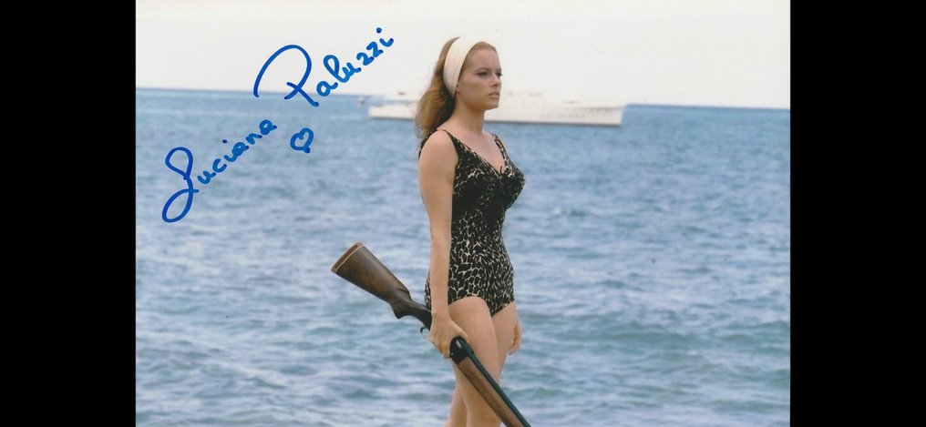 James Bond 007: Thunderball - Signed by Luciana Paluzzi (Fiona Volpe) #4.3