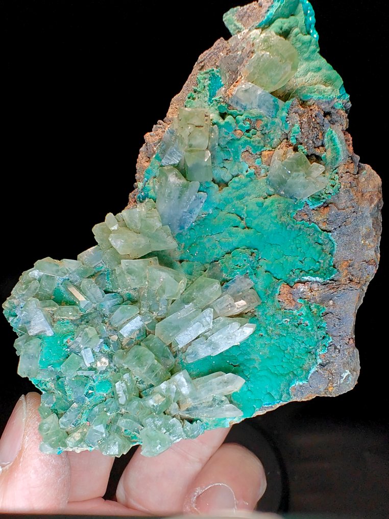 绿色白云石和孔雀石 水晶中含有孔雀石包裹体 - 高度: 12 cm - 闊度: 8 cm- 250 g #2.1