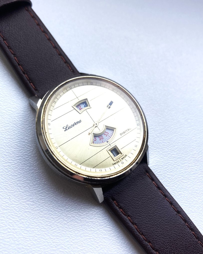 Lucerne - Digital - Jump Hour - No reserve price - 19267 (12105-9896) - Men - 1970-1979 #3.2