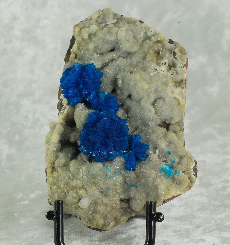 Cavansite Crystals on matrix - Height: 67 mm - Width: 47 mm- 85 g #4.3