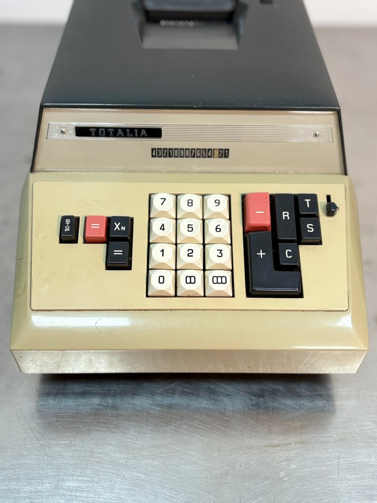 Totalia S3 - Calculatrice - 1960-1970 #4.3