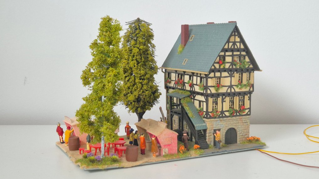 Kibri H0 - Τρένο μοντελισμού (1) - Αστική κατοικία με αγορά #3.2