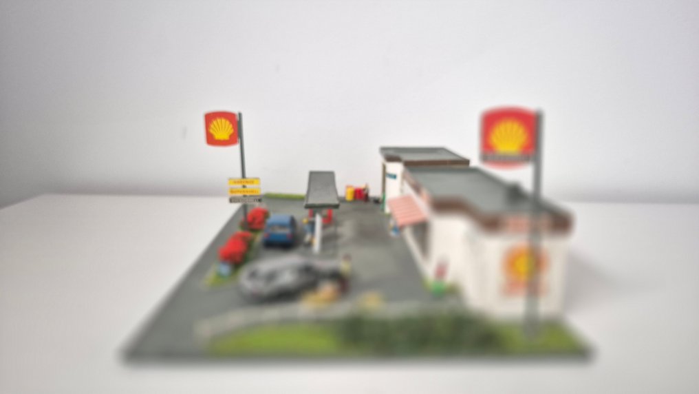 Faller, Jouef, Noch, Preiser H0 - Model train (1) - Shell gas station #4.3