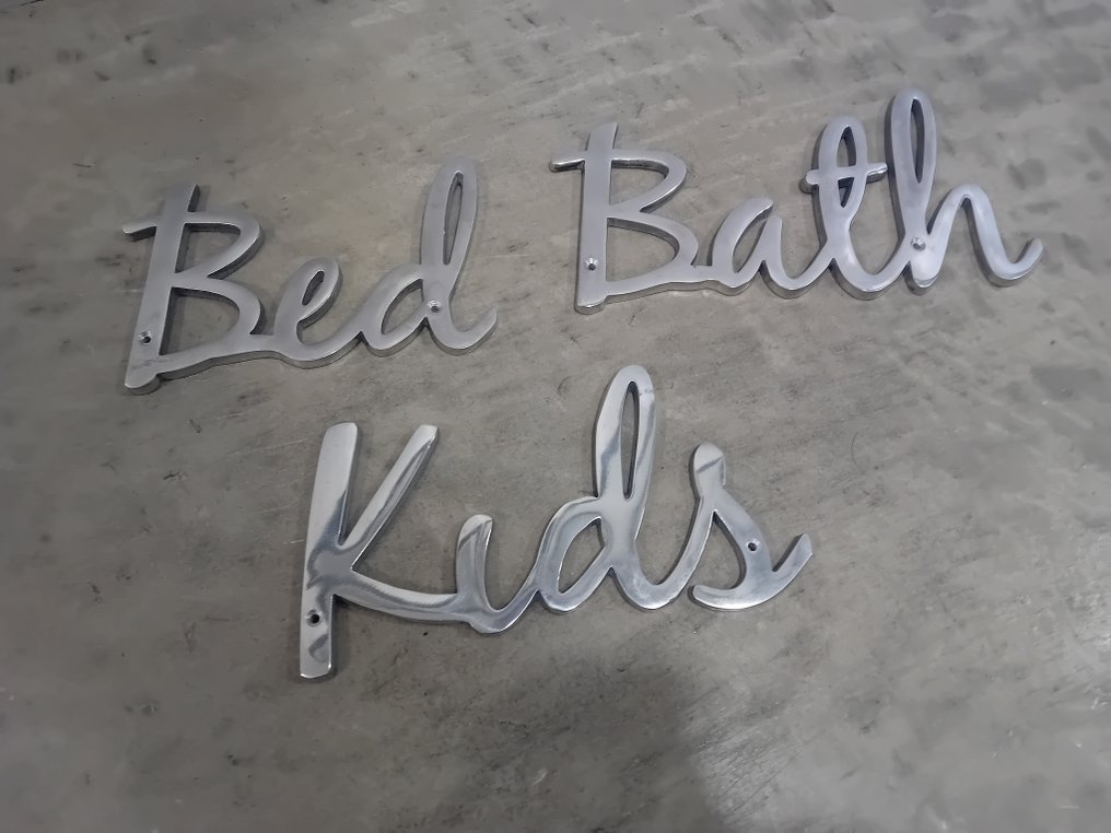 Design Ferragens para porta (3) - 2000-2010 - Descrição da porta / do quarto #3.2