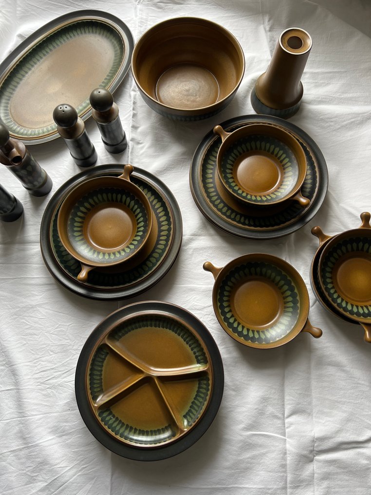 OPM (Oeslauer Porzellan Manufaktur) / Wallis - Serviço de mesa (24) - Cerâmica #1.0