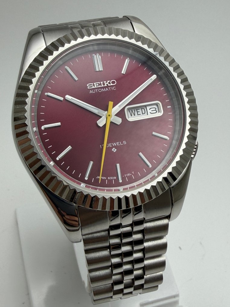Seiko - Seiko 5 – Cal. 6309 – Fluted Bezel Jumbo Case with Jubilee Bracellet - No reserve price - Men - 1970-1979 #1.0