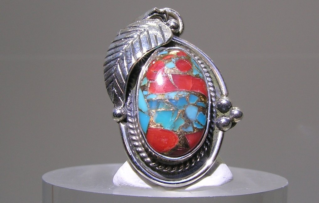 Turquoise Pendant - Height: 34 mm - Width: 21.1 mm- 6.26 g - (1) #1.0