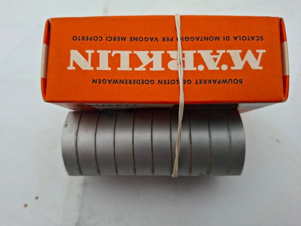 Märklin H0 - 4902 - Unitate tren (26) - Condiție este rezonabilă până la bună, locul este unul vechi din anii '60, câteva vagoane de - DB #2.1