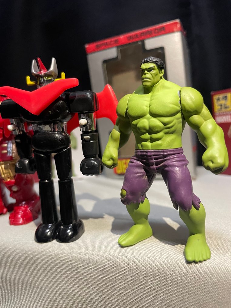 Takara Tomy - Action-Figur Space Warrior / Hulkbuster / Hulk set - 2010–2020 - Japan #4.3