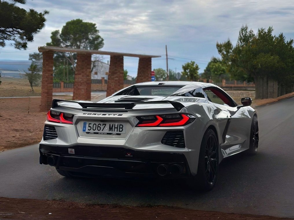 Corvette - Corvette Z51 70th Anniversary Special Edition - 2022 #2.1