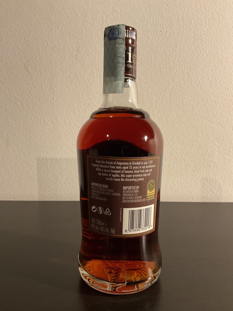 Angostura 15 years old - 70cl #1.0