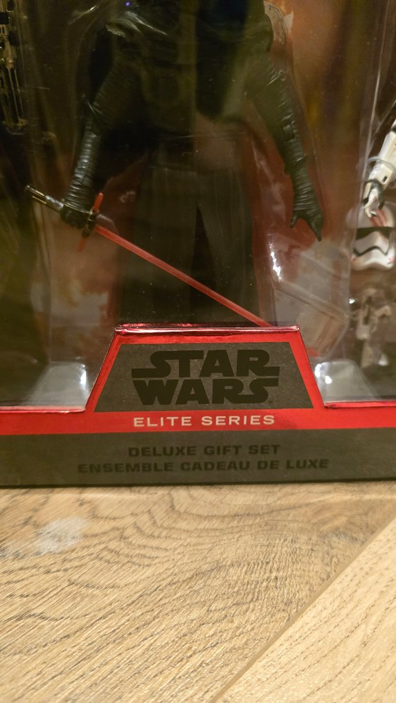Disney  - Action figure Deluxe Elite Series Star Wars Collection #4.3