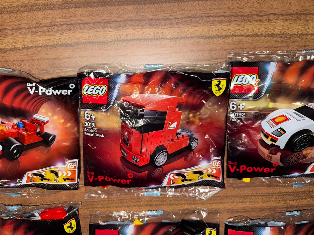 LEGO Set - Icons - Lego Shell V-Power Ferrari serie completa 2012 #2.1