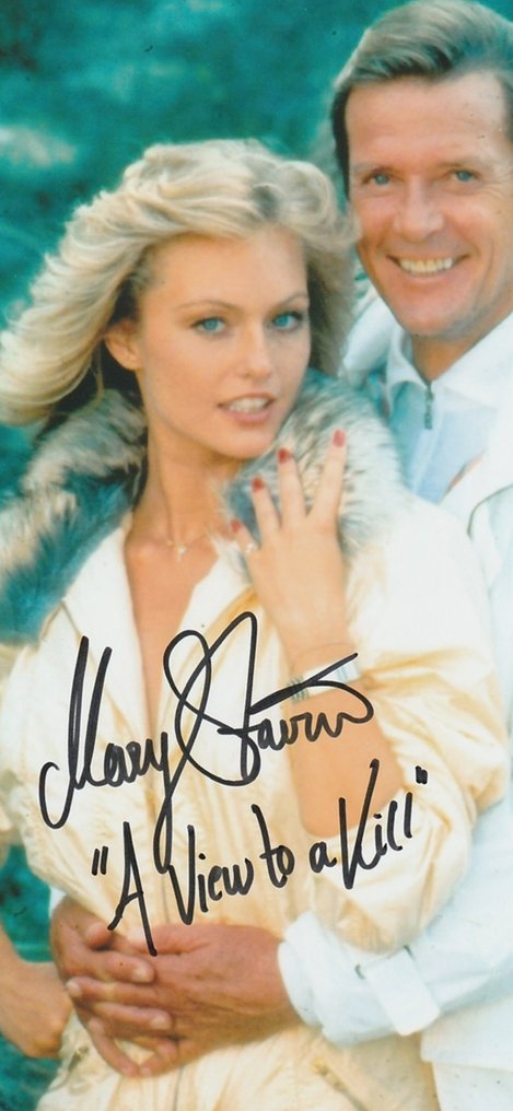 James Bond 007: A View To a Kill - Signed by Mary Stavin (Kimberley Jones) and Carole Ashby (Papilon) #3.2