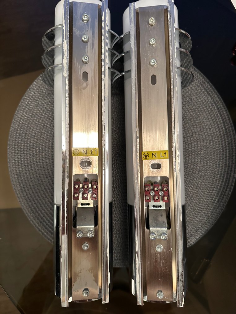 壁灯 (2) - 乳白色玻璃 #3.2