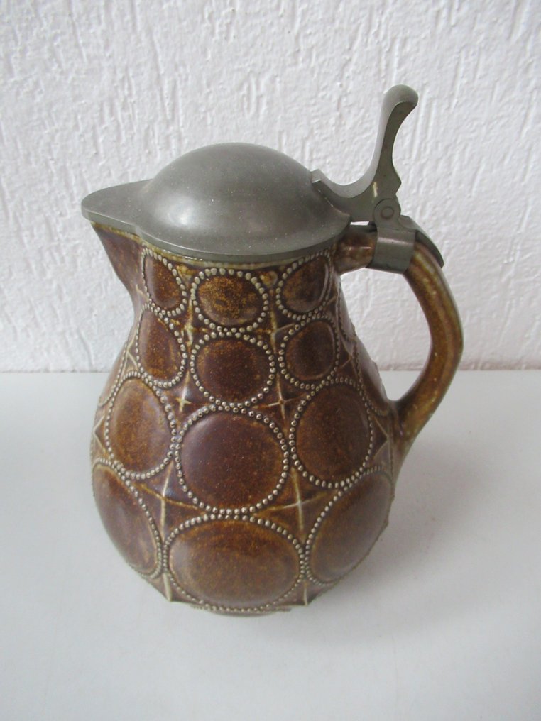 Reinhold Merkelbach - Kannu - Reinhold Merkelbach steengoed bierkan - Kivitavara #1.0