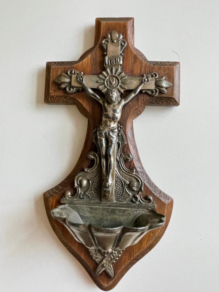 老式 圣水洗礼盘 (14) - 1930-1940 - 十字架，圣水盆  #3.2