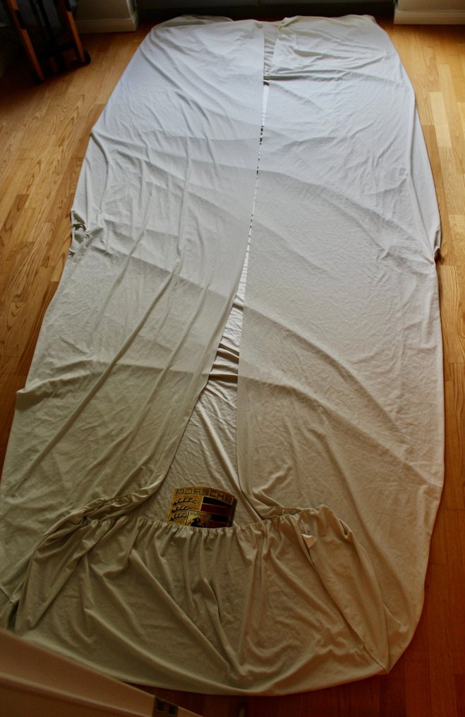 Capa de carro para uso interno da Porsche com a bolsa azul. - Porsche - Porsche 911 / 991 GT 3 #4.3