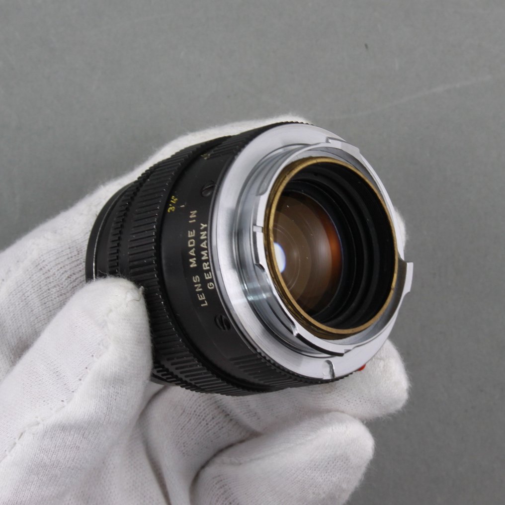 Leitz, Leica SUMMILUX-M  F1.4/50mm with hood, Rangefinder camera  (No reserve price) #4.3